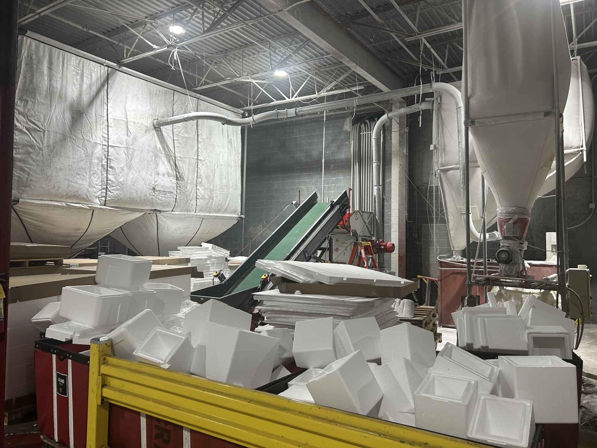 Industrial Composting vs. Curbside Recycling